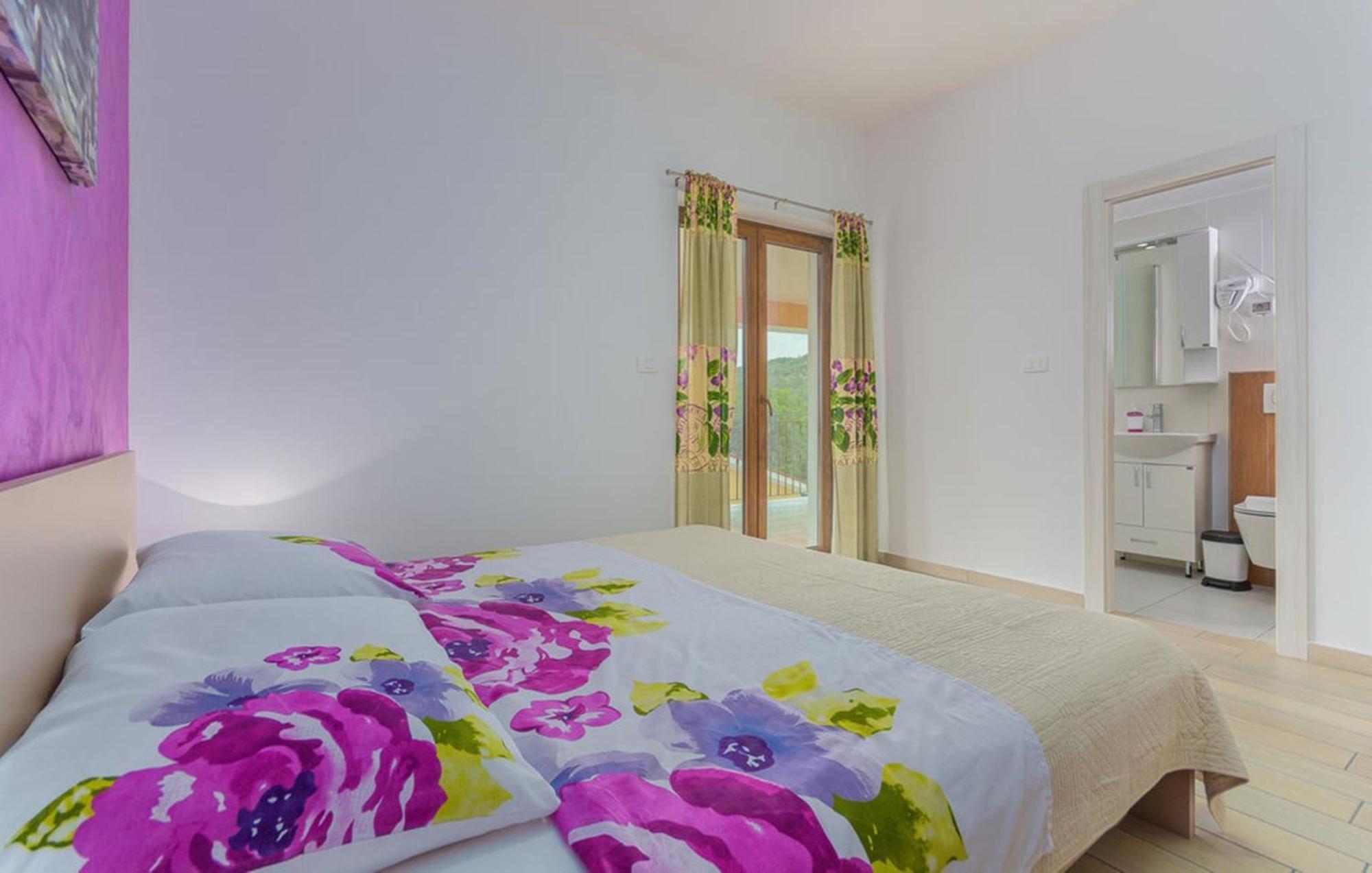 Villa Santa Lucia - Istrian Oasis Koromačno Buitenkant foto